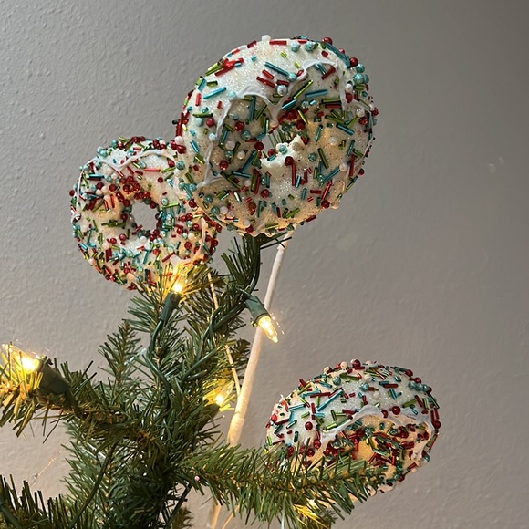 Set of Sweet Tree Tops Christmas Ornaments - Picture 6 of 8